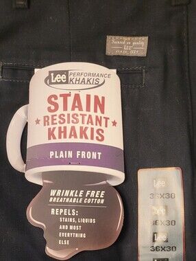 NWT Lee's Stain Resistant Plain Front Khakis, Mens, Wrinkle Free 36x30